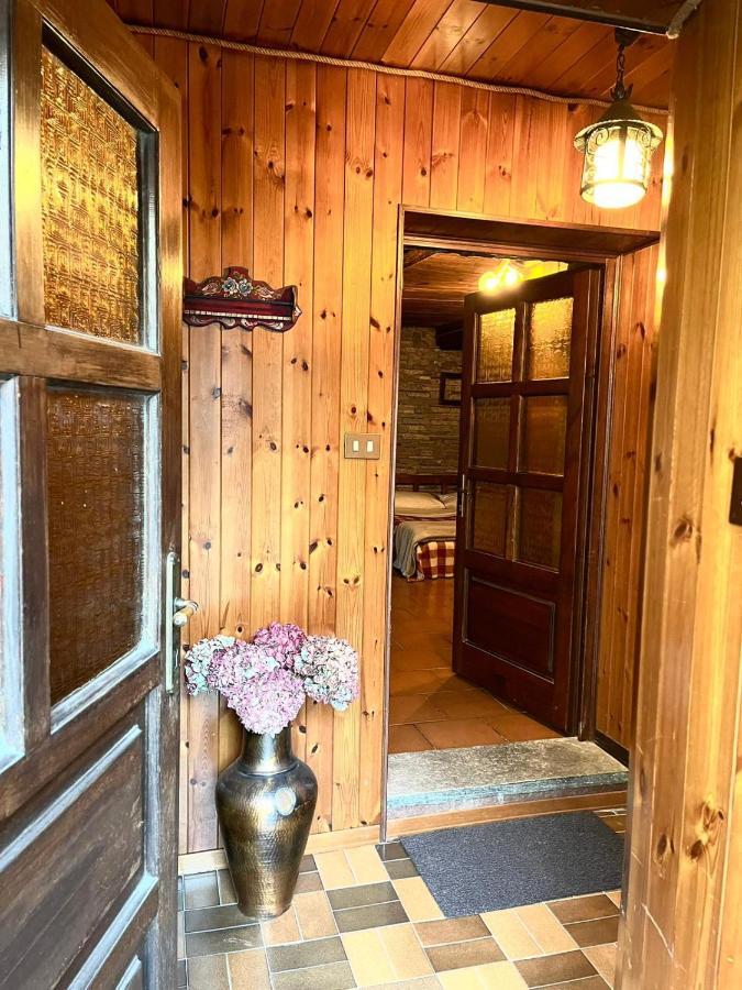 Monolocale Rustico Di Montagna Apartman Antey-Saint-André Kültér fotó